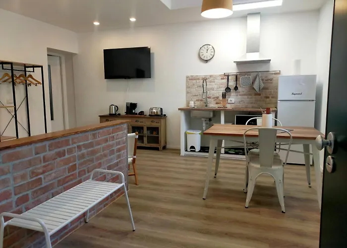 Apartment I Limoni *