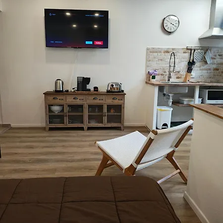 Apartment I Limoni *